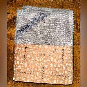 New Norwex Channel Texture Kitchen Towels